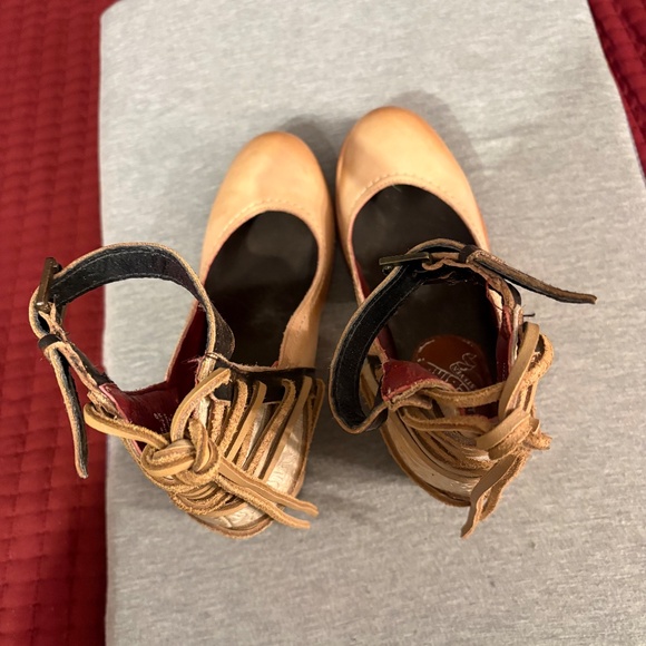 Freebird Shoes by Steven - Picture 10 of 11